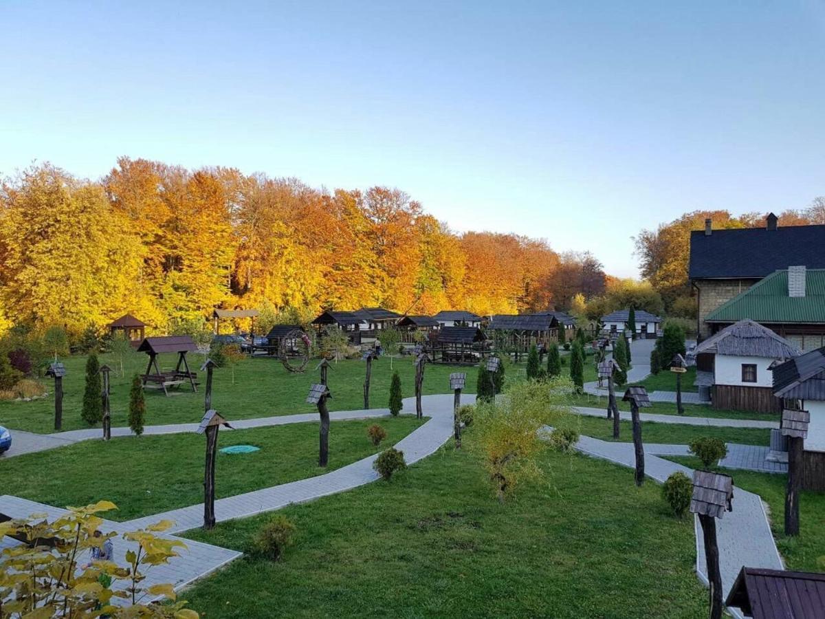 Hotel Orlyne Gnizdo Czerniowce Zewnętrze zdjęcie