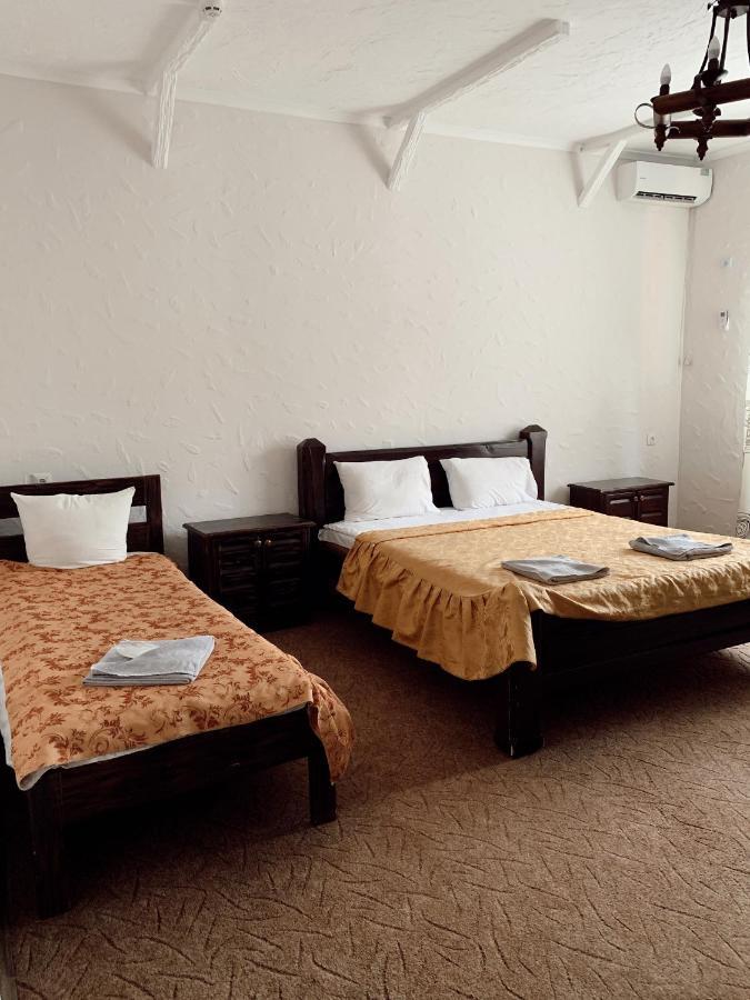Hotel Orlyne Gnizdo Czerniowce Zewnętrze zdjęcie