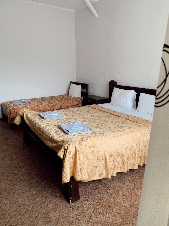 Hotel Orlyne Gnizdo Czerniowce Zewnętrze zdjęcie