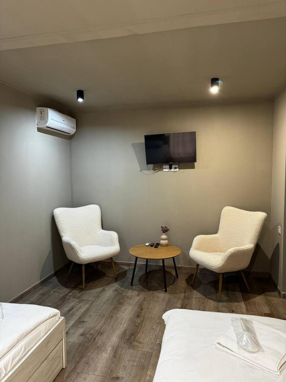 Hotel Orlyne Gnizdo Czerniowce Pokój zdjęcie