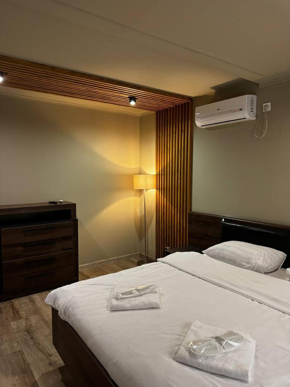Hotel Orlyne Gnizdo Czerniowce Pokój zdjęcie